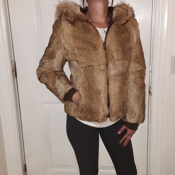 Fur coat with hood/ labor day sale - Picture 4 of 4